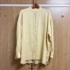 未使用CLOCHEリネン100% バンドカラーシャツ 長袖イエロー サイズMのサムネイル
