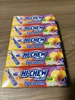 Item thumbnail for item 1fcf8fe5-96ce-4910-8842-fa6620550f1f