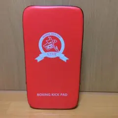 SEISSO ボクシングキックパッド 赤黒　空手ミット