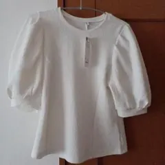 GU ボリュームスリーブT 5分袖 《M・オフホワイト》