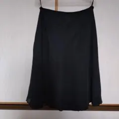 膝丈フレアスカート