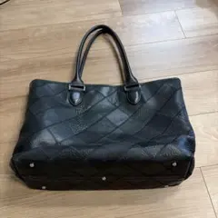 TRION 黒レザーダイヤモンドパターントートバッグのサムネイル