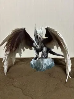 モンスターハンターワールドアイスボーン 一番くじA賞 イヴェルカーナ フィギュア