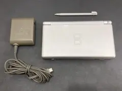 F5F072◆動確済み◆ ニンテンドー DS Lite 本体 グロスシルバー