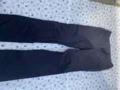 3点まとめて30%オフ春先取りコーデセール 黒のストレートデニムパンツ