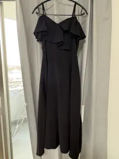 オフショルダー ブラック ロングワンピース