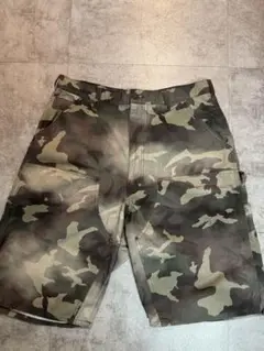 完売品　BEAMS ダブルニーショーツ　camo shorts