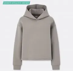 ユニクロ　ウルトラストレッチドライスウェットプルパーカ