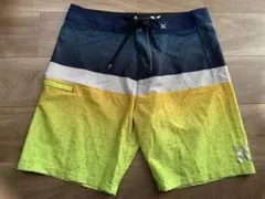 Hurley Phantom ボードショーツ 32インチ