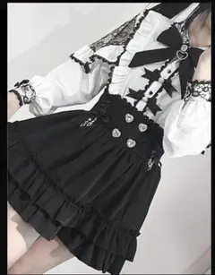 ハイウエスト スカート 量産型 地雷系 MからXLサイズ　ソックスのおまけ付き