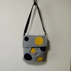 ドット柄ショルダーバッグ グレー