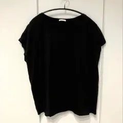 ブラックTシャツ