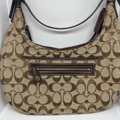 極美品‼️COACH ワンショルダーバッグ　ハーフムーン　シグネチャー　6070