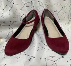 シューラルー　ワインレッド　ストラップ付きパンプス