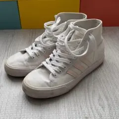 【中古】adidas Matchcourt ハイカットスニーカー ホワイトのサムネイル