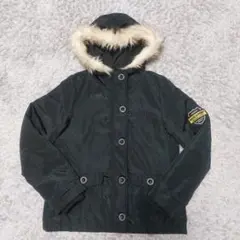 女の子　150cm　フード付き防寒コート　黒　アウター