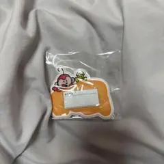たべっ子どうぶつ　ビニール名札バッジ　さる&ひよこ