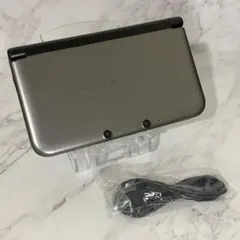 【動作品・付属品付き】ニンテンドー 3DS LL 3DSLL 本体 シルバー 銀