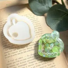 Item thumbnail for item 177f3682-a90c-4a51-9f8f-f1d94c444759