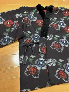 お値下げしました。古布・ハギハギパンツ・リメイク ハギレの活用方法3cm×3cmの布で作る。ほっこり暖かく、そして可愛い⁄リメイク⁄ハンドメイド