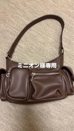 ブラウンショルダーバッグ（just a noon） ミニオン様専用