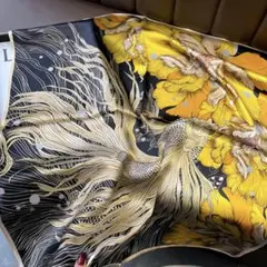 ラスト1点　シルク43 シルク100% 大判スカーフ　ストール　68×68cm