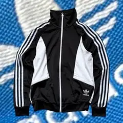 adidas 黒ナイロンジャケット サカイ ステラマッカートニー マルニ