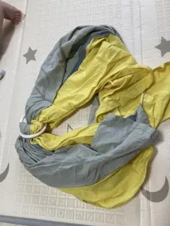 【ほぼ未使用・汚れ無し】北極しろくま堂　抱っこ紐(サンド)