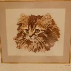 THEA GOUVERNEUR Poes Suzanne 刺繍図案と残り糸