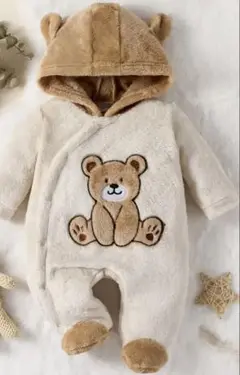 クマ刺繍フリースロンパース