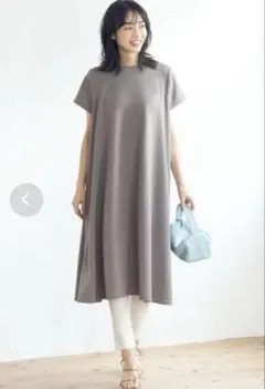 【coca】エンボス加工半袖ワンピース