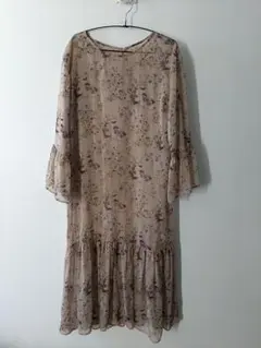 アーバンリサーチ　花柄シフォンワンピース