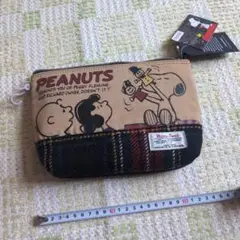 スヌーピー　ハリスツイード　ポーチ