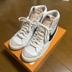 NIKE blazer mid 77 vintageハイカットスニーカー