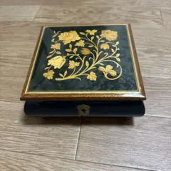 s) REUGE オルゴール　18弁　ジュエリーボックス　小物入れ　ララのテーマ