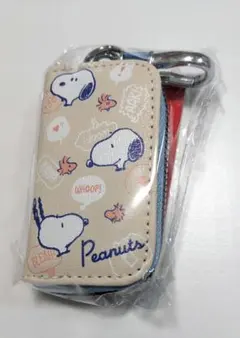 PEANUTS SNOOPY キーケース　新品未開封のサムネイル