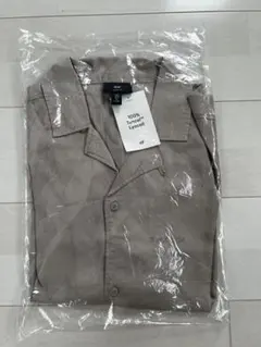 ✨タグ付き新品未使用✨　H&M ルーズフィット リゾートシャツ　ベージュのサムネイル