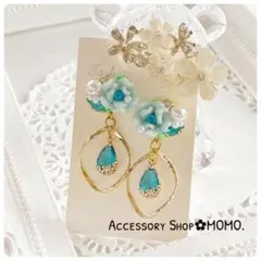 キラキラ♡フープ・:*ライトブルーA級ガラスストーン♡薔薇♡ハンドメイドピアス♡