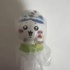 映画ちいかわ 人魚の島のひみつ たべものいっぱいマスコット　ハチワレ