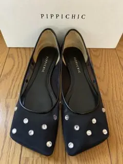 PIPPICHIC ブラック フラットシューズ スパンコール付き