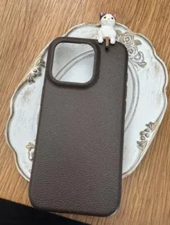 iPhoneケース iPhone15Pro 猫　ブラウン