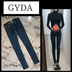 GYDA スキニー　デニムパンツ　ローライズ　ローウエストのサムネイル