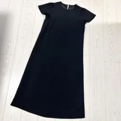 黒ワンピース　フォーマルワンピース
