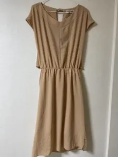 ワンピース URBAN RESEARCHアーバンリサーチ13,500円　新品