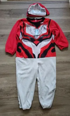 ウルトラマン　パジャマ　着ぐるみ　ウルトラマンジード　コスプレ　ハロウィン
