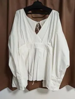 【TODAYFUL】 Vネック リボン付き長袖シャツ