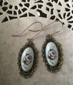 Item thumbnail for item b328ff84-95f5-4515-b4b2-d4d39591b2bb