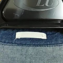GUのデニム長袖シャツ