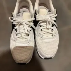 Nike エアマックススニーカー ホワイト/ブラック/ピンク