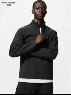 UNIQLO ウルトラストレッチアクティブジャケット　フェデラー